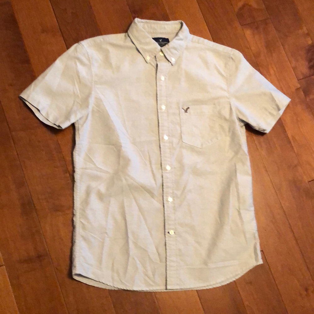 American Eagle shirt